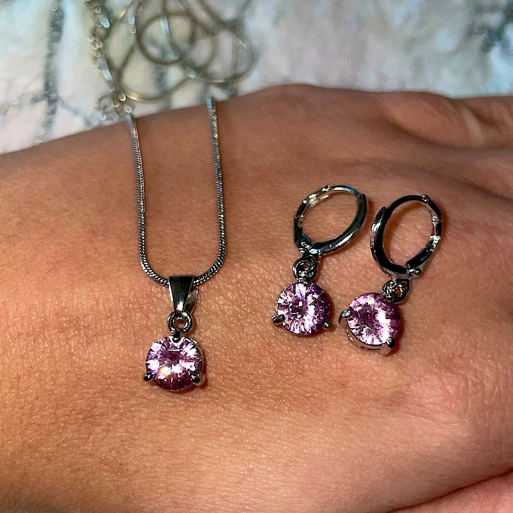 Pink Necklace & Earring Set. NWOT - Picture 3 of 3